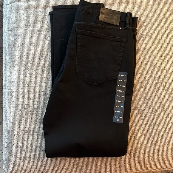Lucky Brand, 121 Slim, Black Jeans. New with tags! - Picture 5 of 5